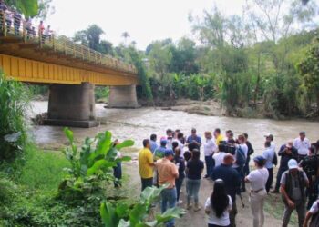 Está habilitado el puente Barragán, que comunica al Valle con el Quindío