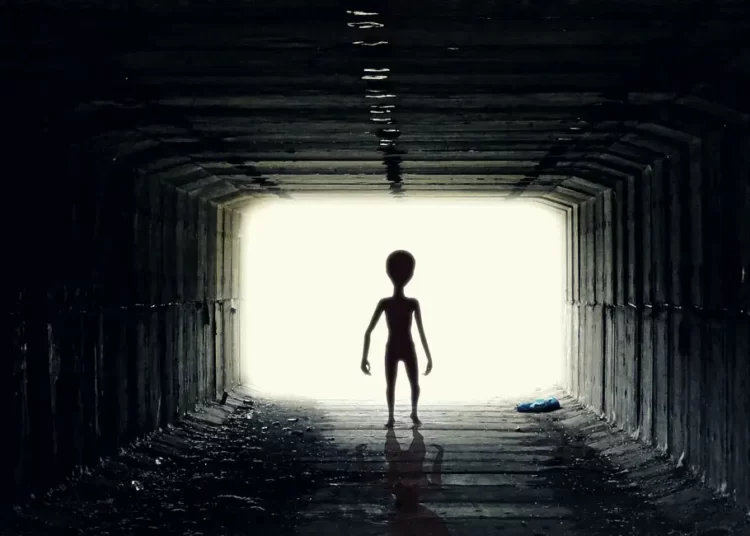 Exmilitares de EE.UU. dicen que se encontraron restos biológicos no humanos en naves