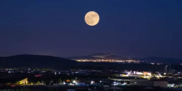 Superluna Esturión: Agosto trae dos superlunas para abrir y cerra el mes