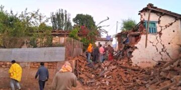 Mortífero terremoto en Nepal ya deja más de 150 muertos y cientos de heridos