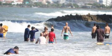 Tragedia en las playas de Cartagena: un joven de 16 y un hombre de 65 años murieron ahogados