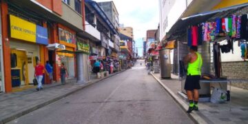 Sujetos le hurtaron cerca de $50 millones a una persona en el centro de Armenia