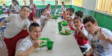 La Secretaría de Educación del Quindío avanza con los trámites del Plan de Alimentación Escolar 2024