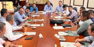 Unidad por el Quindío, gobernador y alcaldes se comprometen a trabajar en equipo por el departamento