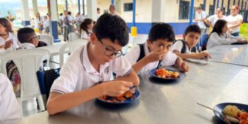El Programa de Alimentación Escolar ya inició en los colegios de zonas urbanas y rurales