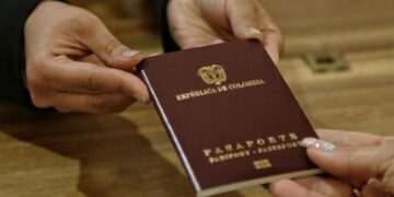 Licitación de pasaportes continua suspendida: Canciller asegura que «no había competencia para revivir el contrato»