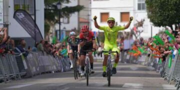 El ciclista colombiano Juan Pablo Sossa es el campeón de la montaña en la Vuelta a Extremadura