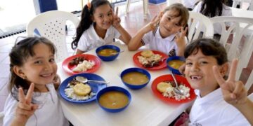 Cuarta semana exitosa para el PAE en el Quindío, mientras se discute su futura administración