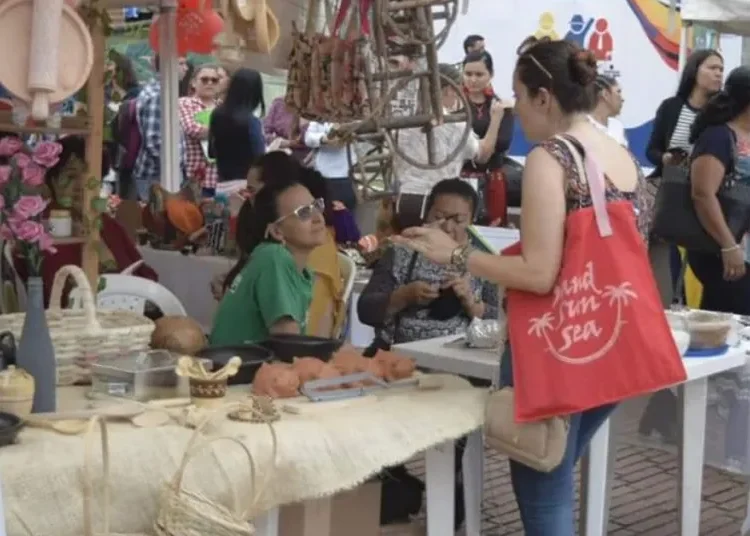 Emprendedoras de Quindío se reúnen en feria por el Día de la Madre