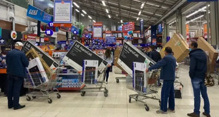 Un impulso a la economía: aprobado proyecto de ley que reviviría el día sin IVA