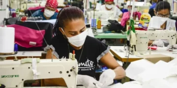 A partir de julio, la jornada laboral se reduce una hora más en Colombia