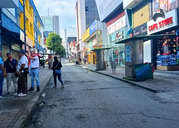 Cayeron las ventas durante el día sin carro y sin moto: el 82% de empresarios no está a favor