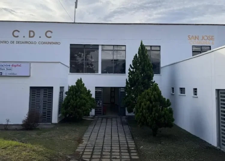 Reapertura del Centro Comunal en la comuna 6 beneficiará a más de 100 familias