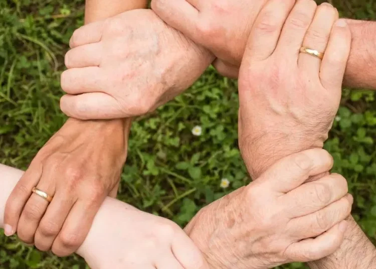 Anuncian nueva Red de Solidaridad para personas vulnerables