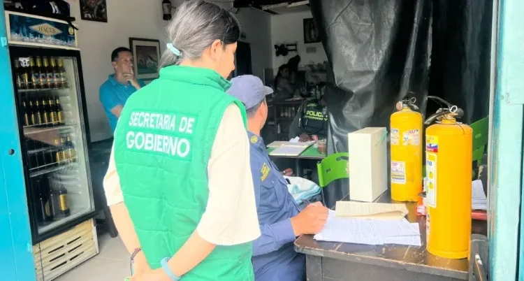 Cierre temporal de establecimientos en ‘La Boca del Túnel’ por falta de seguridad