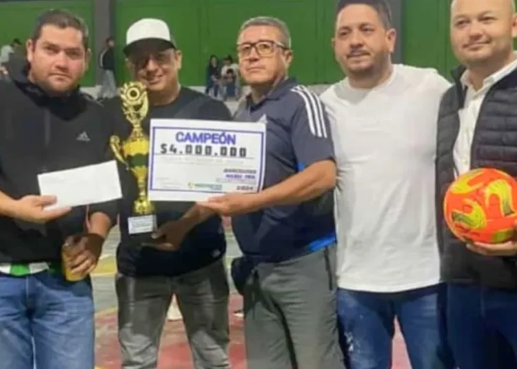 Emocionante final del torneo cordillerano de fútbol de salón en Barcelona