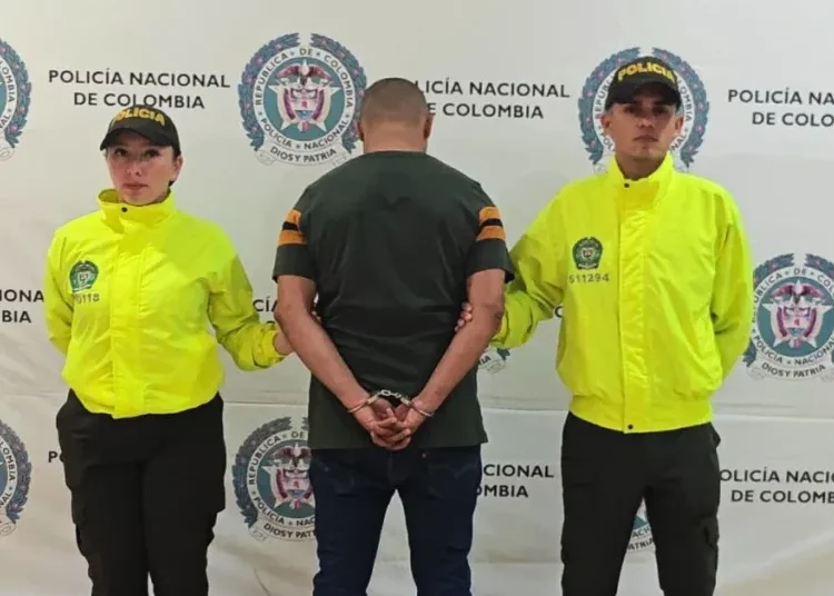 Sujeto fue capturado por hurto y abusar sexualmente de cuatro hombres en Armenia