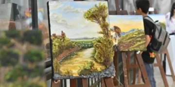 Descubre ‘Trazos de Mujeres’: muestra de arte en el salón Antonio Valencia