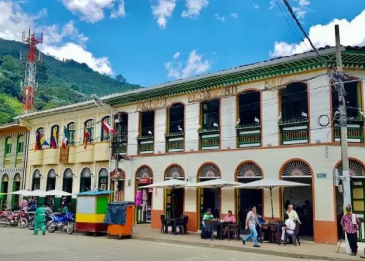 Impulsan ideas de desarrollo en Pijao, Génova y Salento a través de Obras por Impuestos