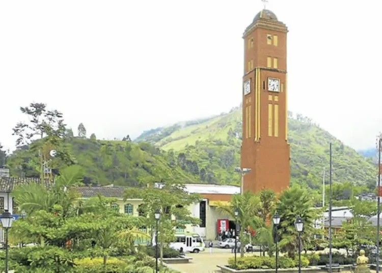 Pijao recibe el Consejo Descentralizado de Cultura: un día de diálogo y arte en la Ciudad Sin Prisa