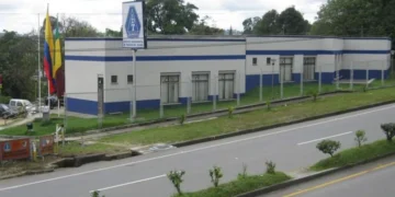 El IDTQ reinicia la emisión de licencias para automóviles tras mejoras en su flota