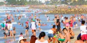 Turismo interno a la baja: 474 mil turistas dejaron de viajar en el segundo trimestre