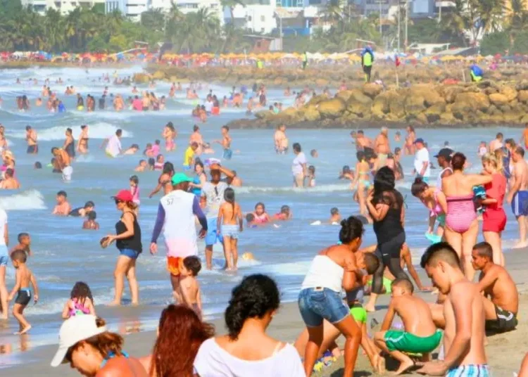 Turismo interno a la baja: 474 mil turistas dejaron de viajar en el segundo trimestre