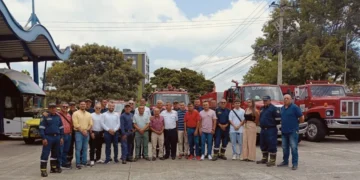 Armenia celebra 97 Años del Cuerpo Oficial de Bomberos con reconocimientos y nuevas inversiones