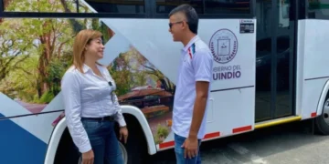 El dedicado trabajo de un joven conductor maximiza el impacto del nuevo autobús en Córdoba