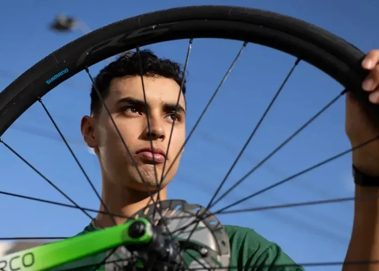 Diego Pescador: El quindiano que conquistó el Clásico RCN y dará el salto al World Tour con Movistar Team