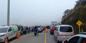 Denuncian comportamiento irresponsable de turistas en la vía Murillo-Manizales