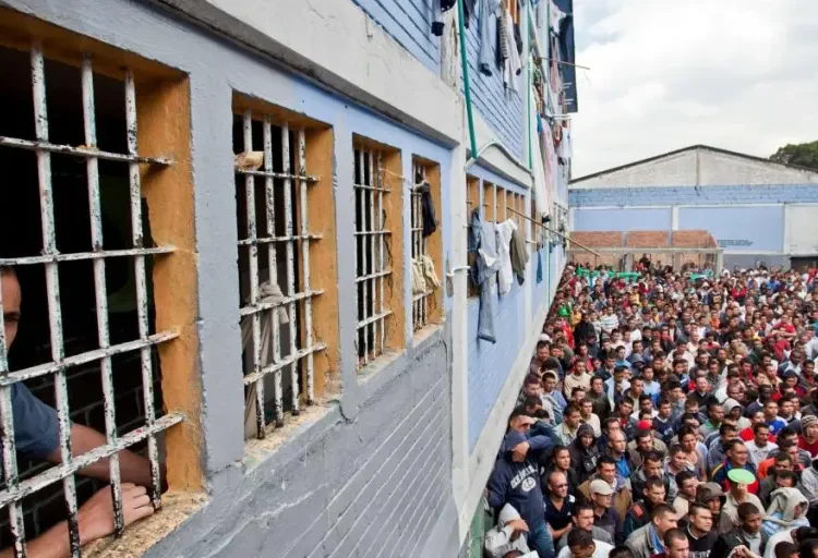 “Call center” delincuencial que funcionaba desde cárcel en Bogotá recaudaba hasta $100 millones semanales