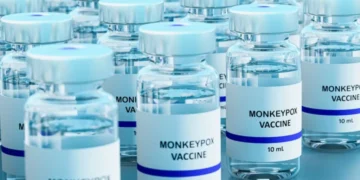 Dejan vencer más del 98% de las vacunas donadas por Japón contra la Viruela del Mono