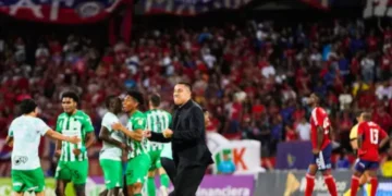 Entrenador de Nacional sancionado por polémica celebración tras clasificar a la final