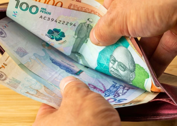 Aún no hay acuerdo para el aumento del salario mínimo 2025