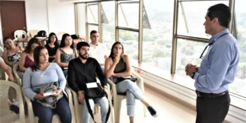 Médicos inician su Servicio Social en el Quindío con capacitación