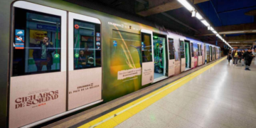 ¡’Colombia, el País de la Belleza’ llegó a España! Metro de Madrid se viste con sus paisajes