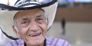 Colombia Mayor: 1,6 millones de beneficiarios reciben recursos de ciclos 2 y 3