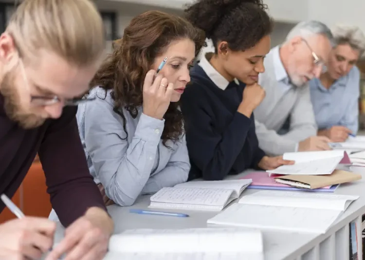 Estos son los documentos que necesita para estudiar cursos gratis en el Sena