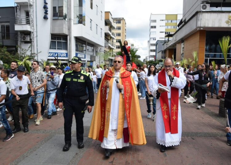 Arrancó la Semana Santa en el Quindío, procesiones en vivo, homilía del Obispo