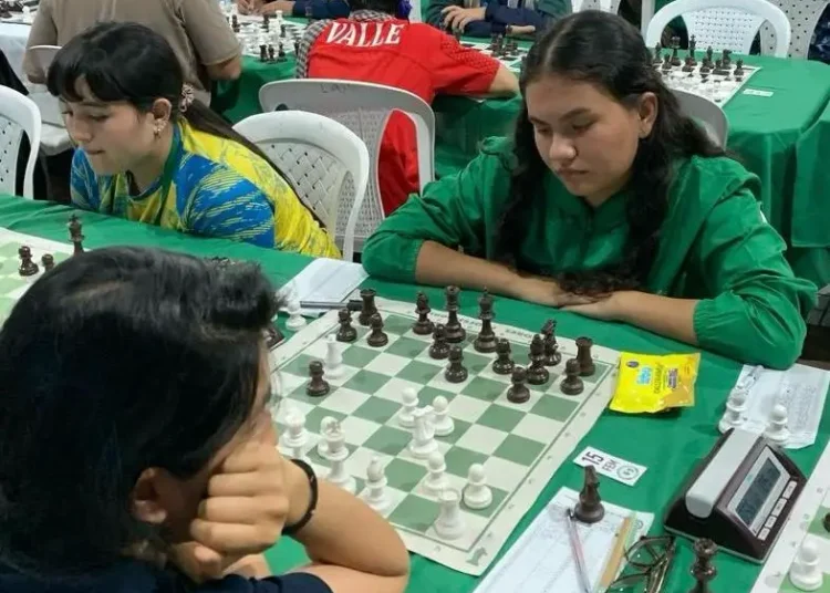 Yarli Alejandra Agudelo, primera ajedrecista quindiana en obtener título de Candidata a Maestra