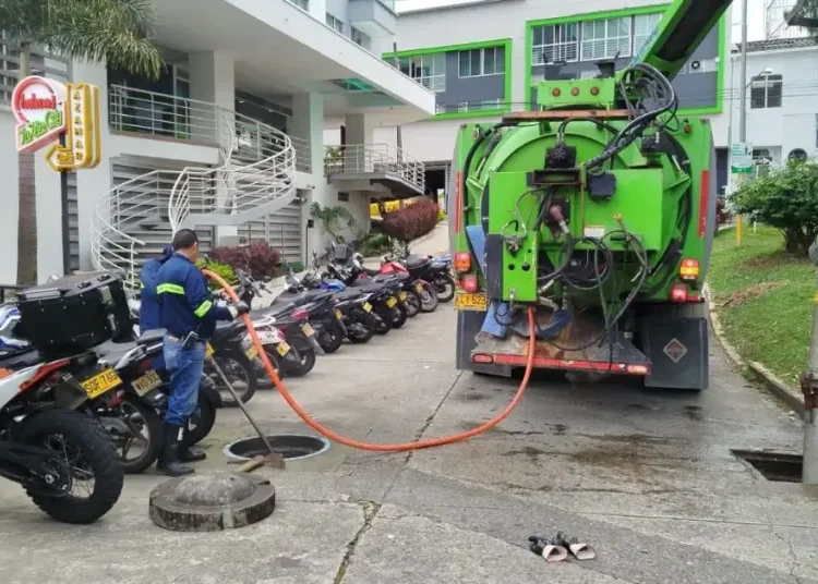 Sistema de alcantarillado de Armenia responde bien a las lluvias
