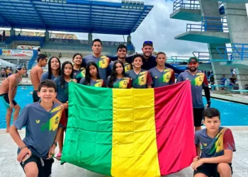 Quindío cierra en el top 15 del Nacional de Natación con medallas y récords
