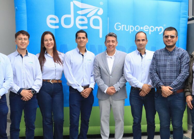 Universidad del Quindío puso en operación su segundo sistema de generación de energía solar