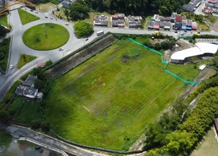 El estadio Guillermo Jaramillo Palacio inicia su transformación para volver al servicio de los calarqueños